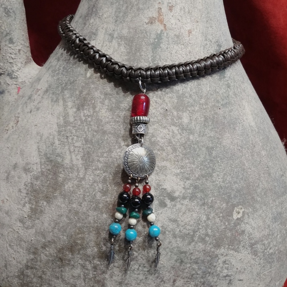 Southwestern Necklace - Picture 3 of 4